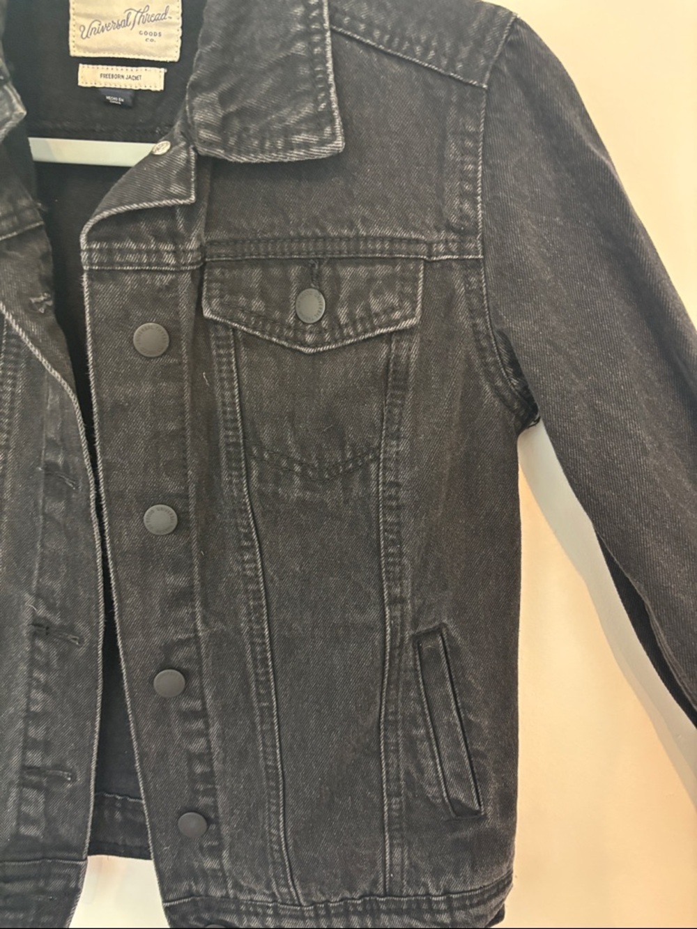 Universal Thread Washed Black Denim Jacket - Picture 4 of 5